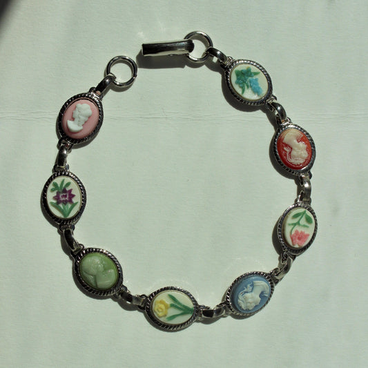 Vintage Silver Floral and Cameo Bracelet - Vintage Floral Bracelet - Vintage Silver Bracelet with Cameo