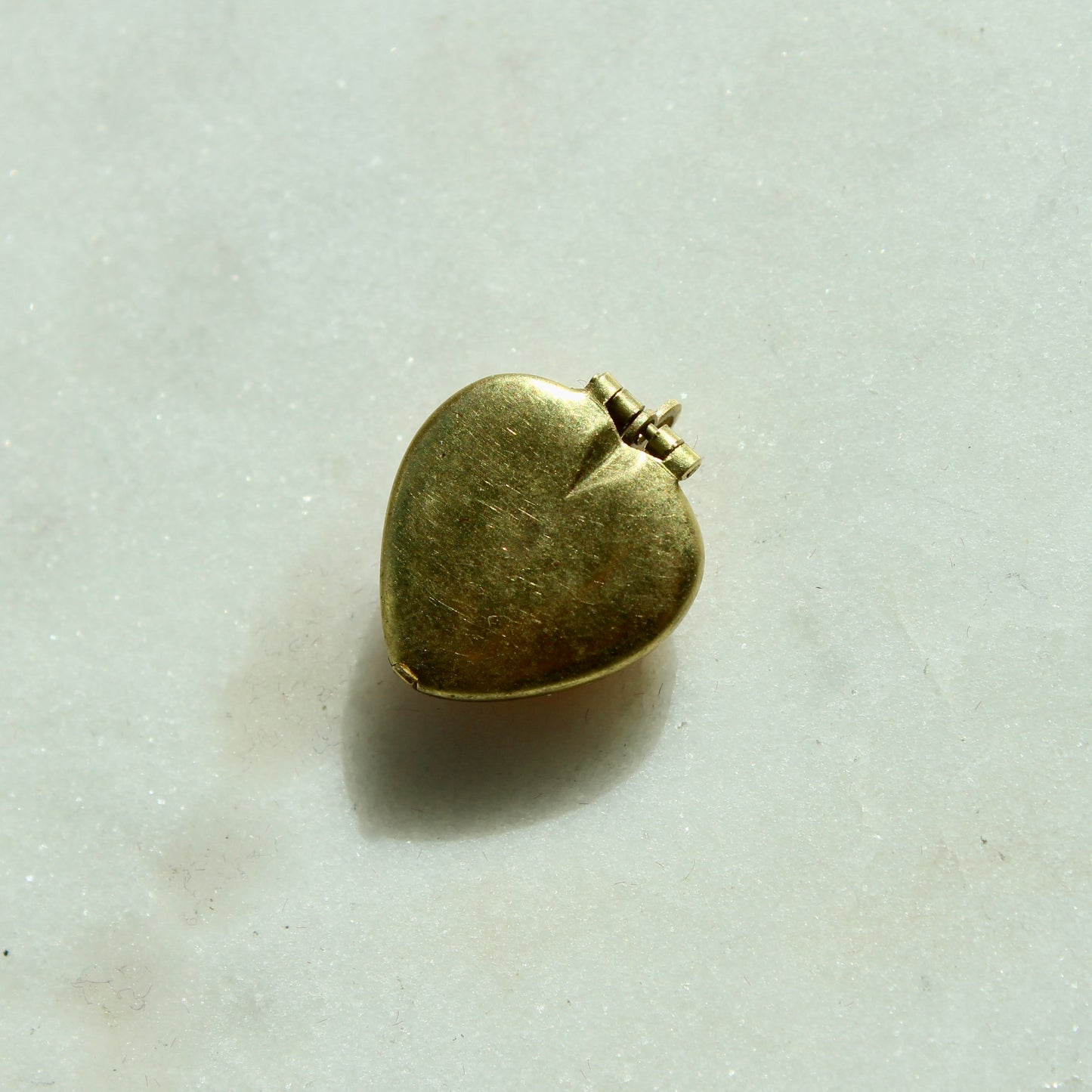 Vintage Small Pink Cameo Heart Locket - Mini Vintage Brass Heart Locket Charm - Brass Locket