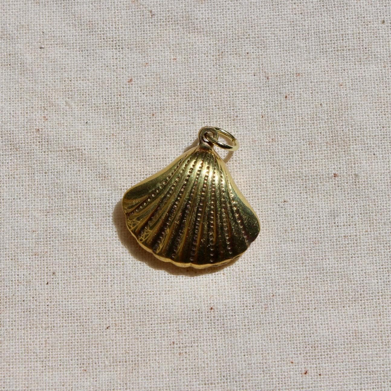 Vintage Brass Puffed Shell Charm - Vintage Double Sided Puff Charm - Brass Shell Charm