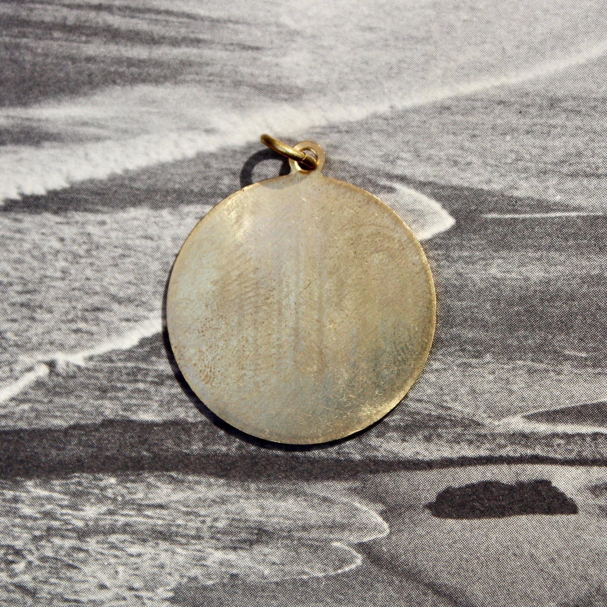 Large Vintage Amour Circle Charm - Vintage Love Brass Charm - Vintage Amour Pendant