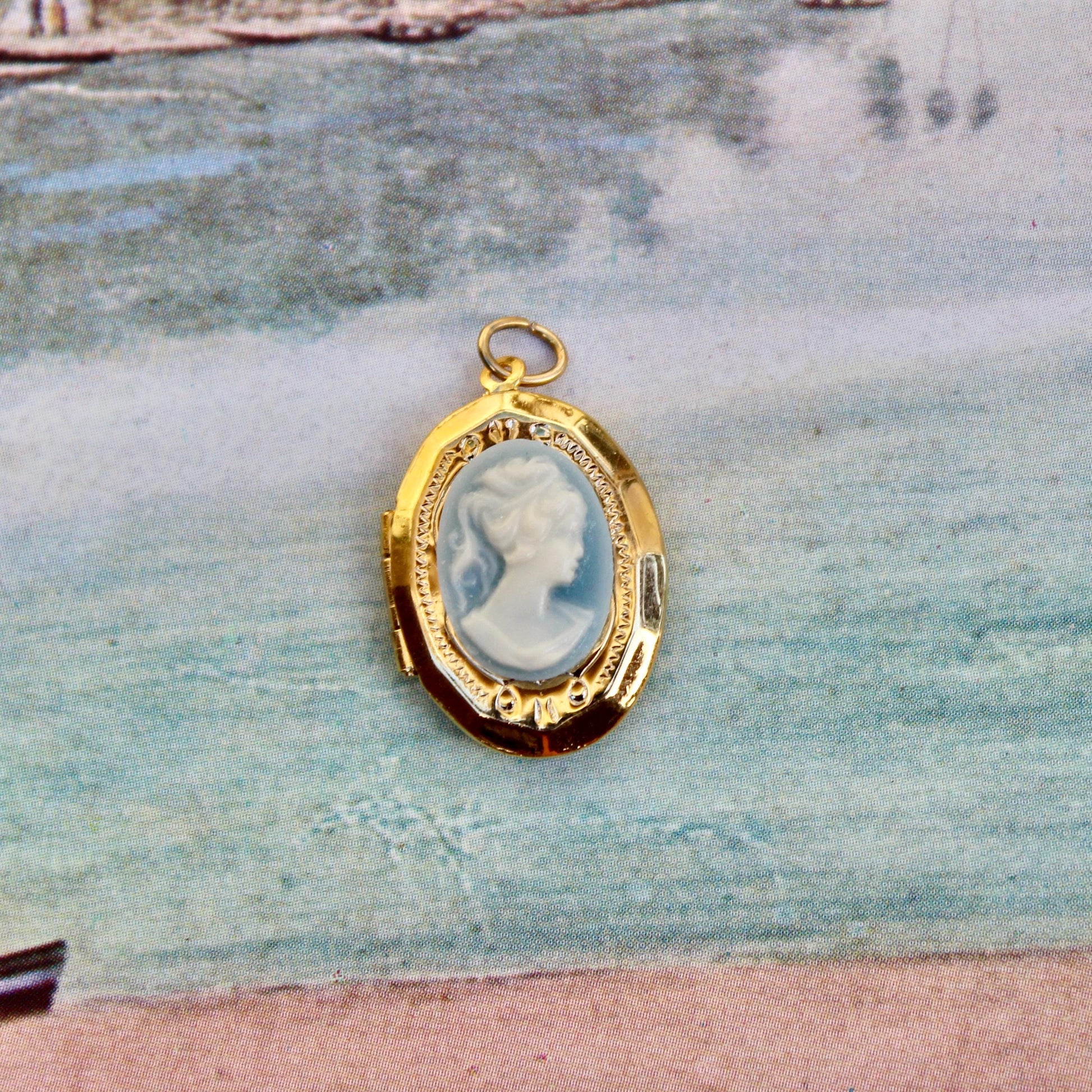 Vintage Blue Cameo Locket - Small Oval Cameo Locket Charm - Gold Plated Oval Locket with Blue Cameo