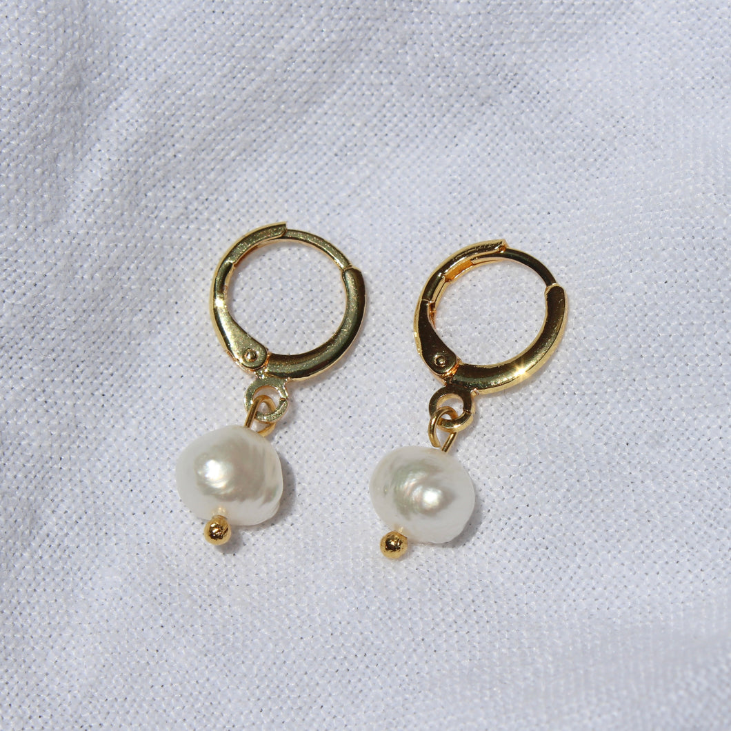 Natural Pearl Mini Drop Earrings