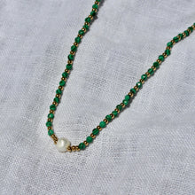 Load image into Gallery viewer, Beaded Malachite Necklace with Pearl
