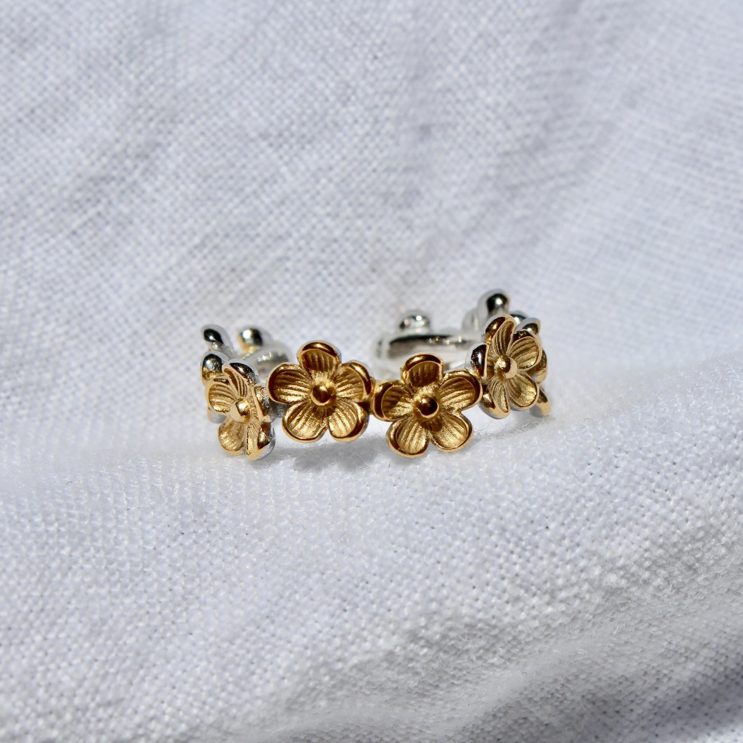 Daisy Chain Ring