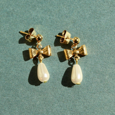 Vintage Bow and Pearl Dangle Drop Earrings - Drop Pearl Earrings with Bow