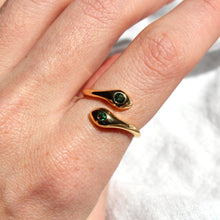 Load image into Gallery viewer, Emerald Snake Ring
