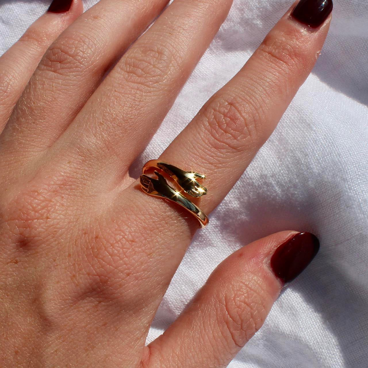 Gold Embracing Hands Dainty Ring