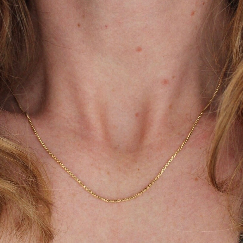 Essential Gold Box Chain Necklace