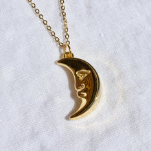 Load image into Gallery viewer, Vintage Puffy Moon Pendant Necklace
