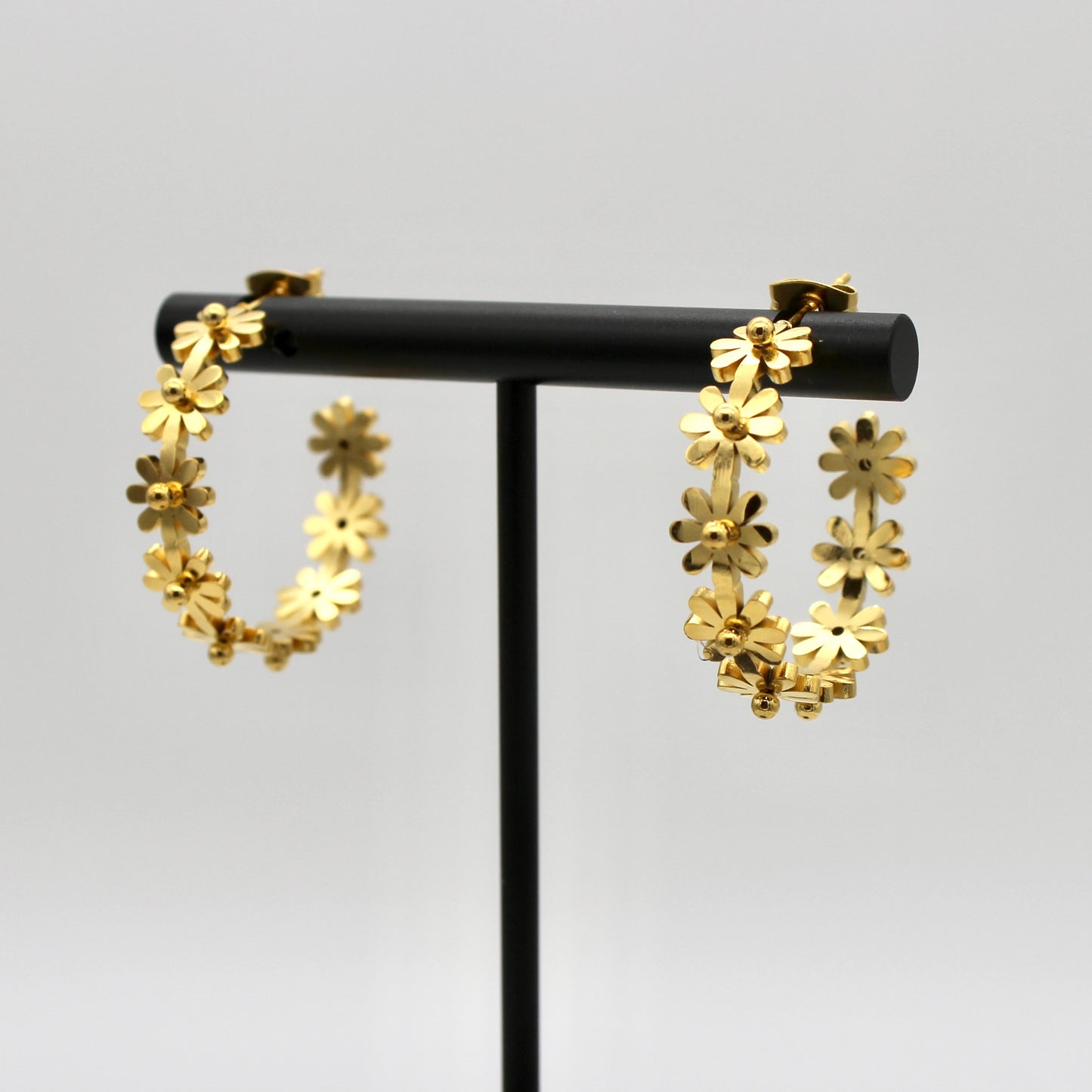 Daisy Chain Hoops